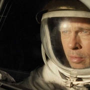 Brad Pitt vive autista no cinema em ‘Ad Astra' — Tismoo